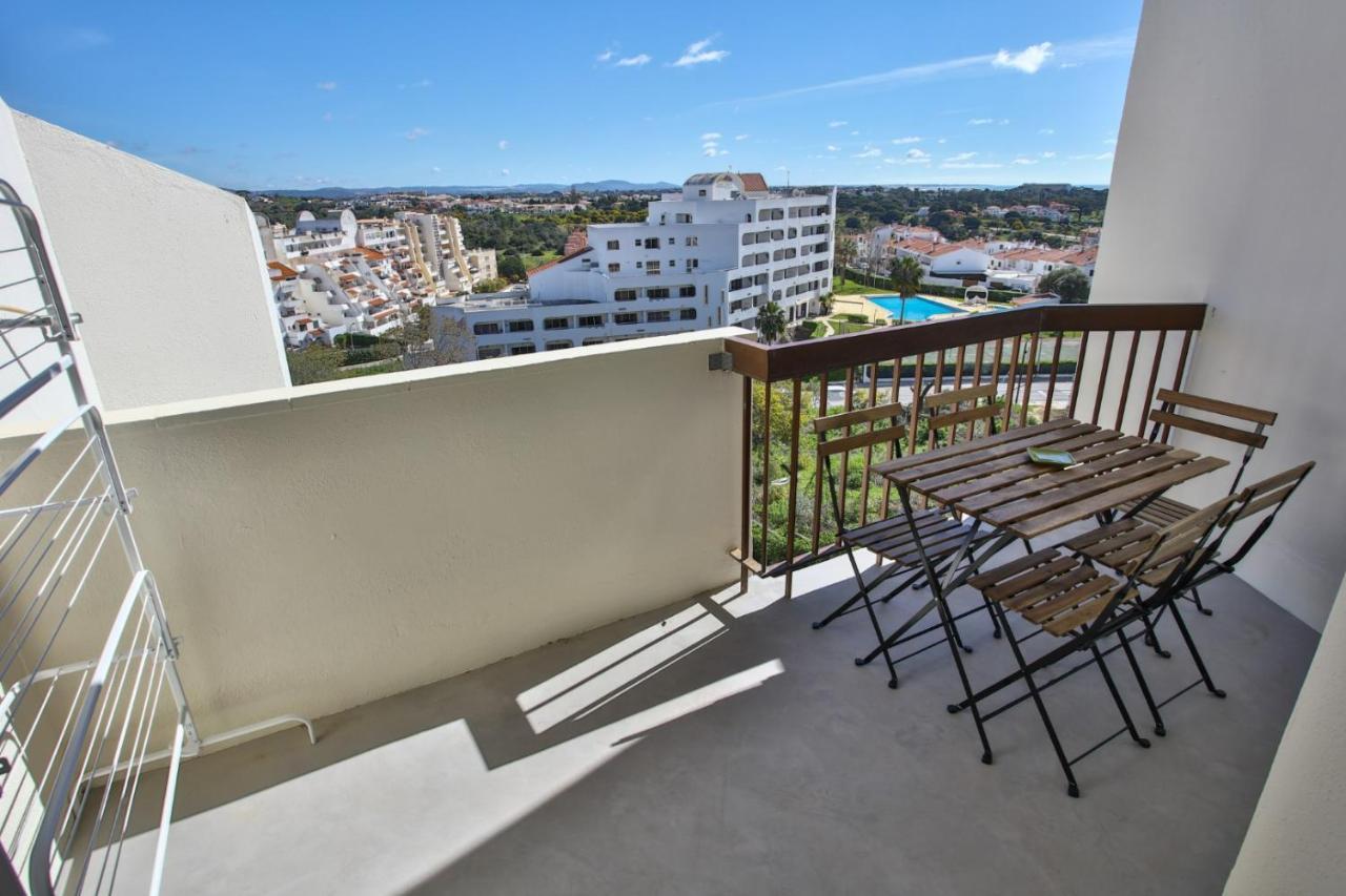 Luxe Condo With Pool, Airco And Seaview Balcony - Go4Portugal - Albufeira Exteriér fotografie